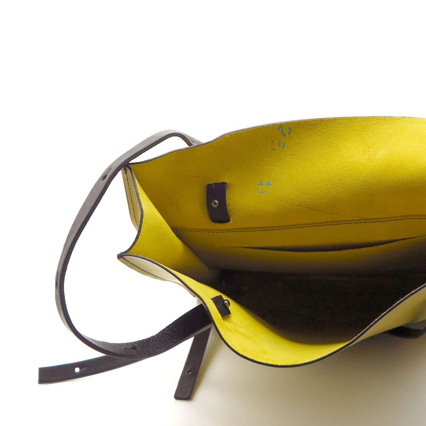 Frusta/01 giallo